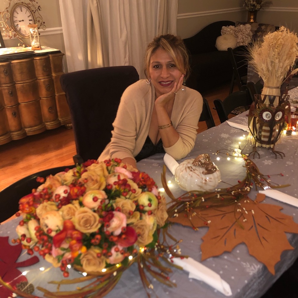 Meet your Posher, Gigi